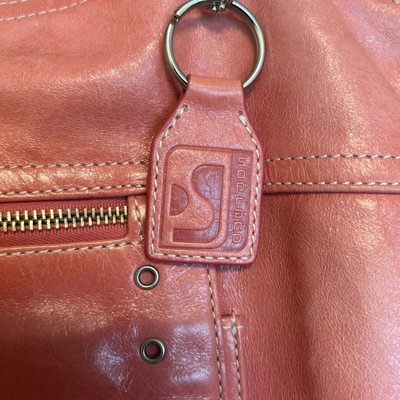 NOT FOR SALE sorry can’t delete :( Soprano leather large coral pink purse in gr - Picture 2 of 13